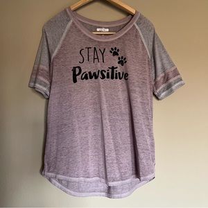 Maurice’s Stay Pawsitive 🐾 Short Sleeve Tee Medium